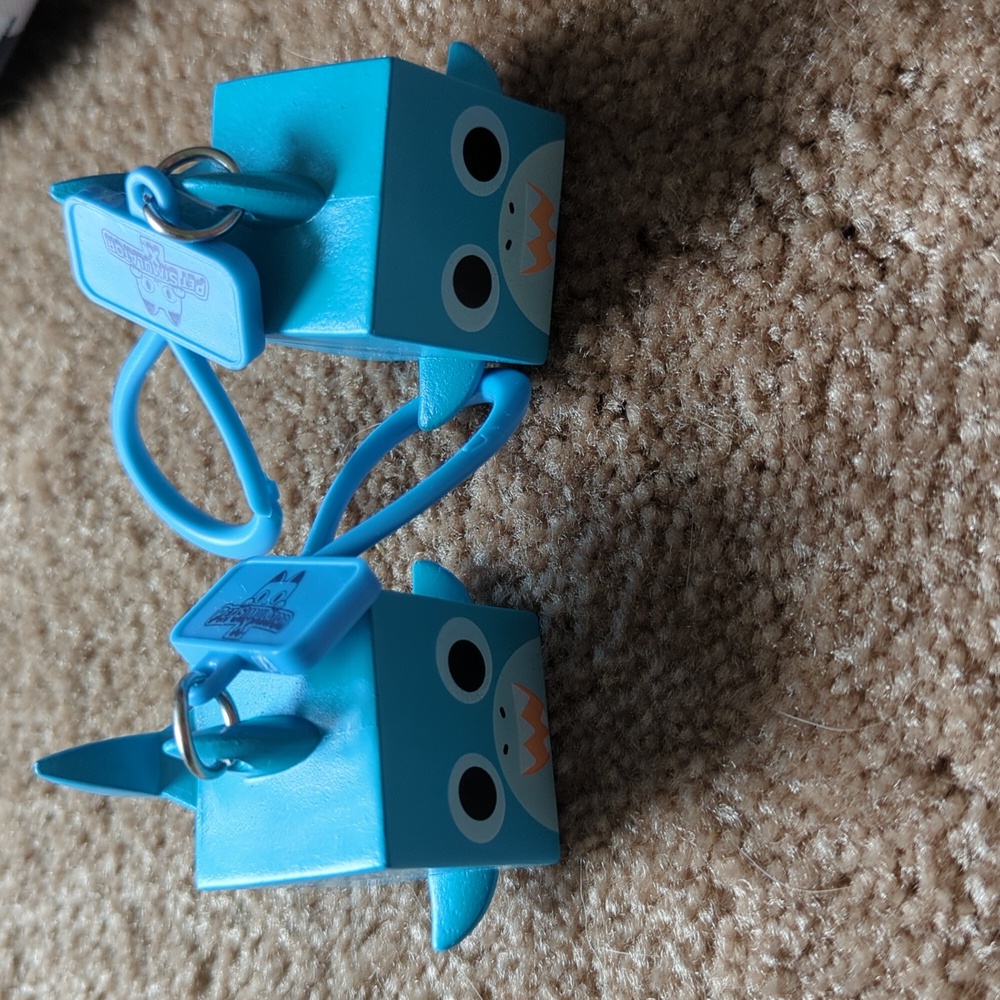 Pet Simulator X Shark Keychains